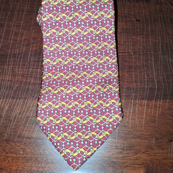 HERMES Silk Tie Red w/ Yellow Equestrian Print - Picture 3 of 6